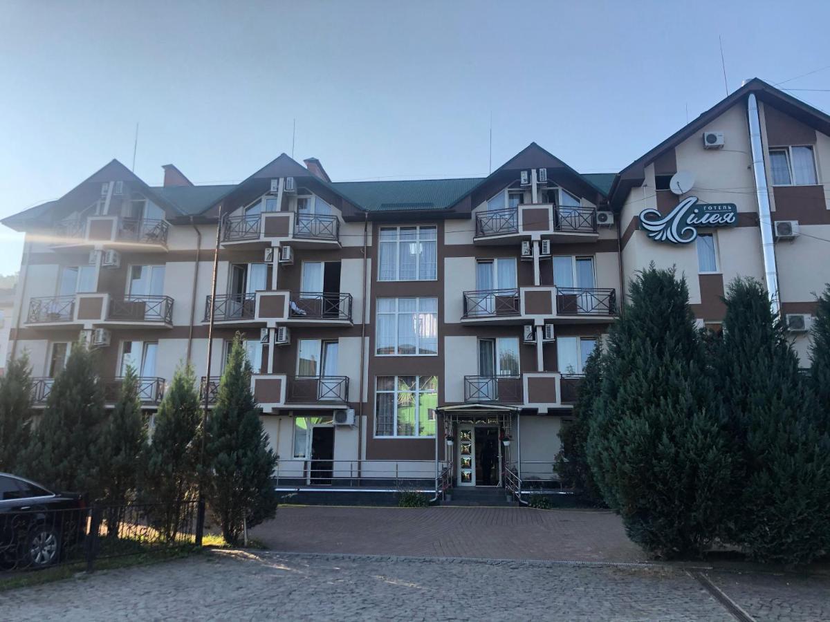 Lileya Hotel Polyana  Esterno foto